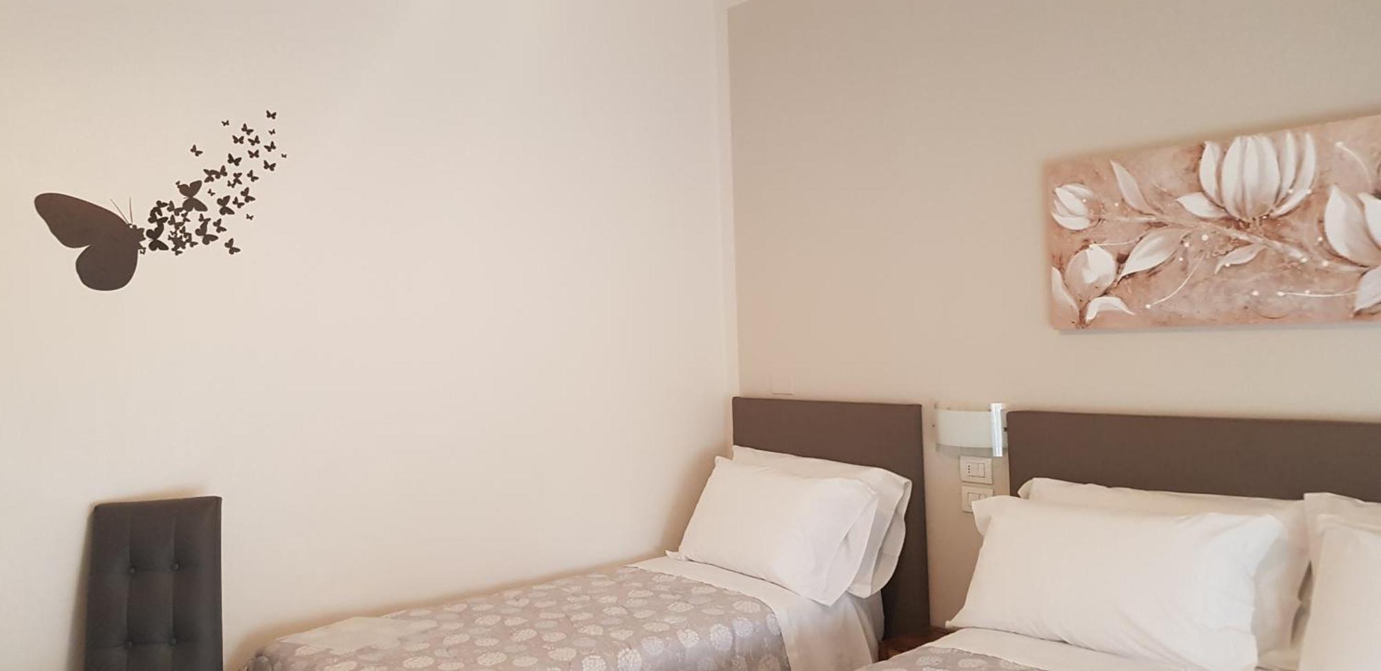 Hotel Margherita Meuble Сирмионе Екстериор снимка